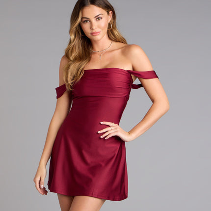 Windsor Classics Lover Off-The-Shoulder Satin A-Line Mini Dress