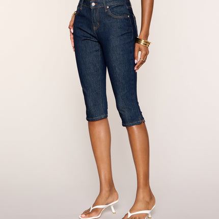 Windsor Weekend Repeat Mid Rise Capri Pants